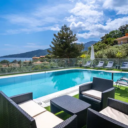 Finikas Luxury Thassos Golden * 크리시 아모우디아