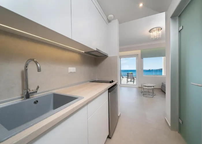 Daire Finikas Luxury Thassos Golden