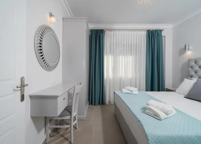 Finikas Luxury Thassos Golden Daire Chrysi Ammoudia